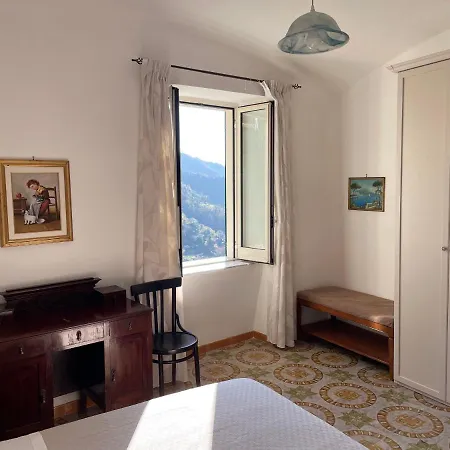 Il Gelso Bianco -the White Mulberry Tree Feriehus